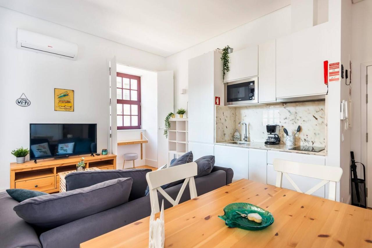 Neptuno Boutique Apartment - No Coracao Do Centro De อาเวโร ภายนอก รูปภาพ